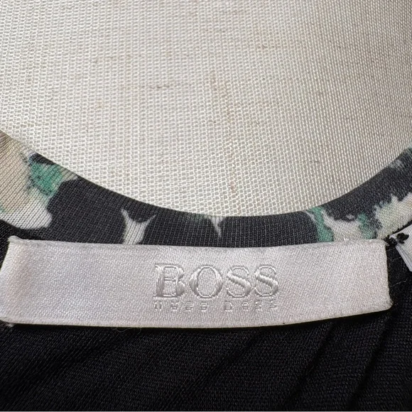 Hugo Boss Green and Black Abstract Long Sleeve Dress Size Medium - Picture 9 of 16